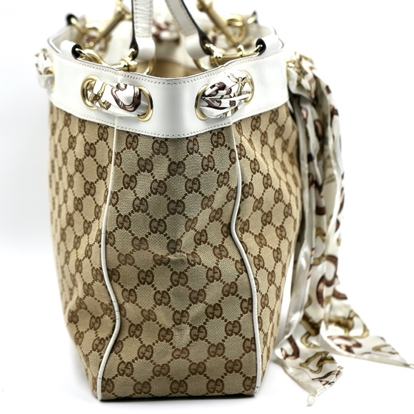 Gucci Monogram White and Gold Scarf Bag - Picture 5 of 11